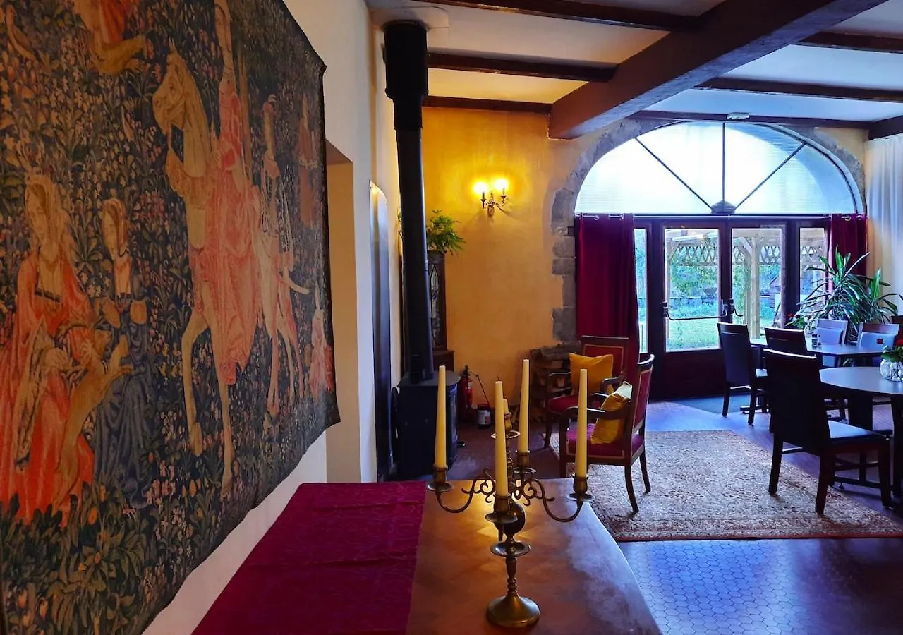 Bed and Breakfast Domaine Lou Castet à Tuzaguet