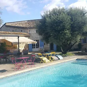 Mas Des Oliviers , Arles France