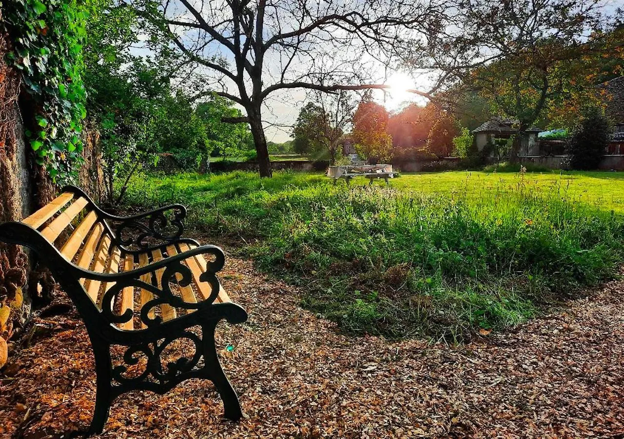 Bed and Breakfast Domaine Lou Castet Tuzaguet Francia