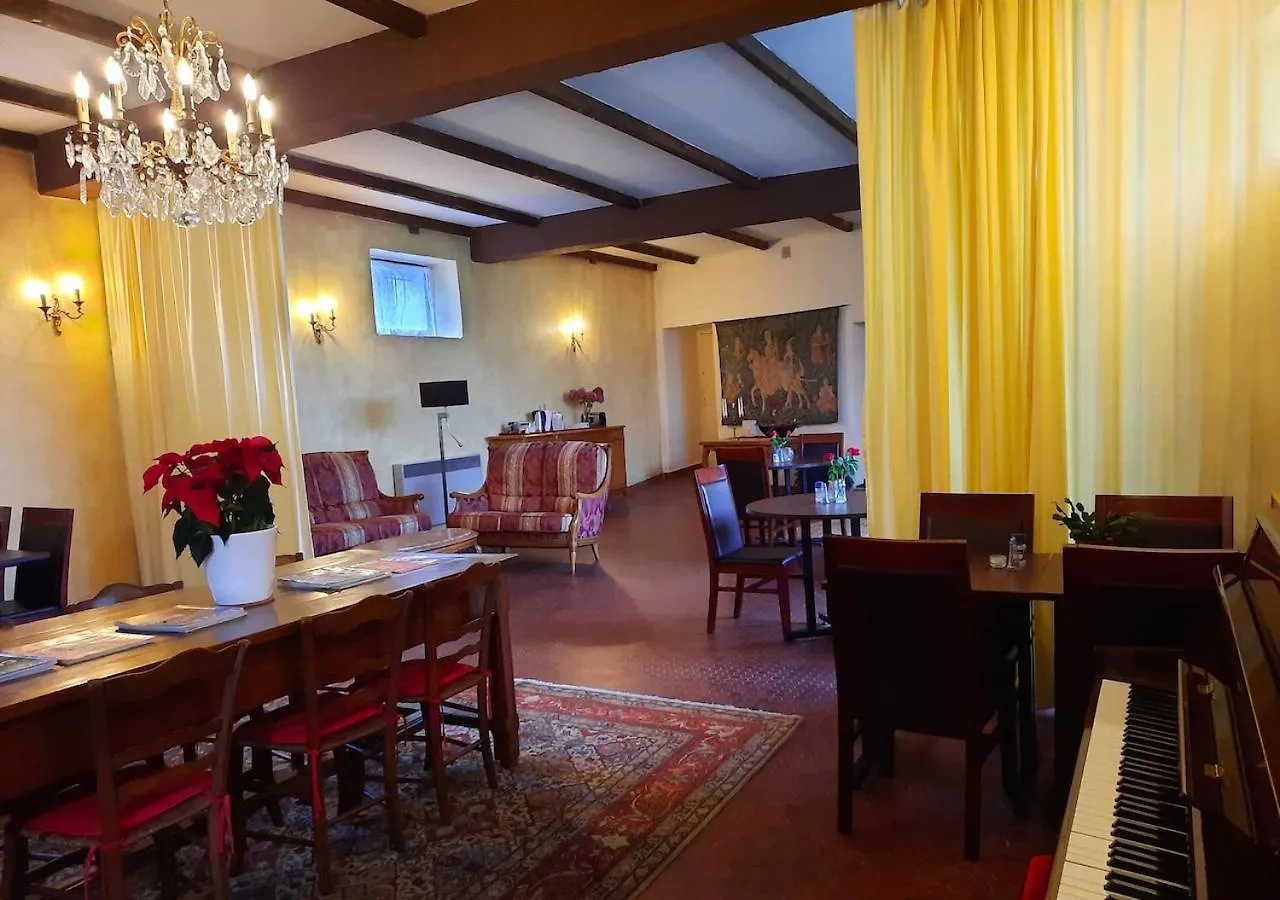 Bed and Breakfast Domaine Lou Castet Tuzaguet Bed & Breakfast